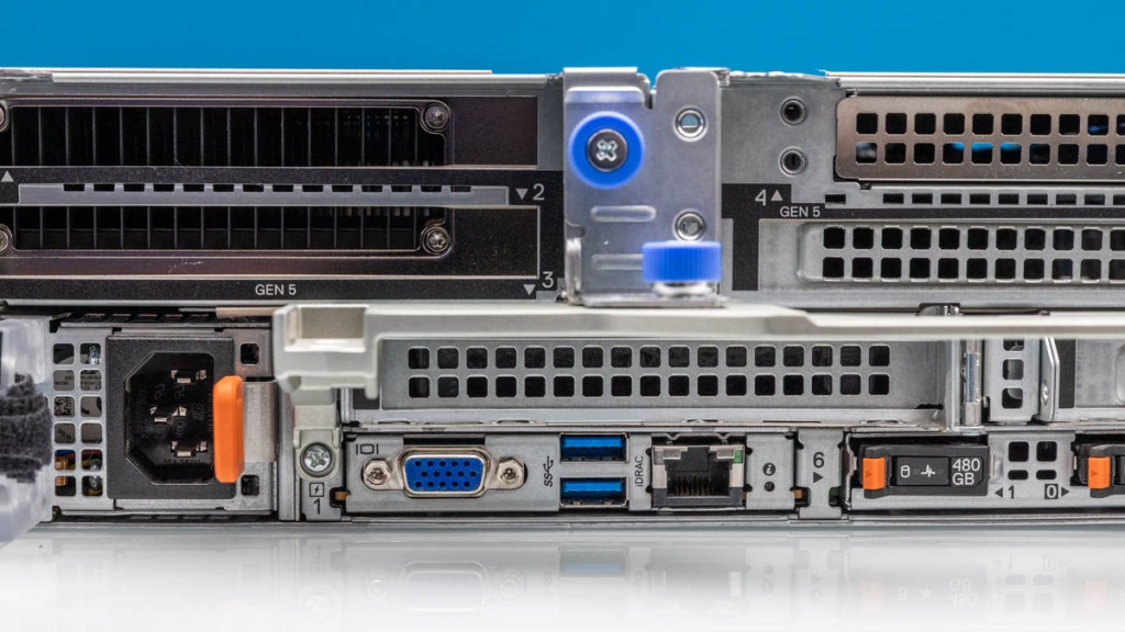 Dell-PowerEdge-R770-Rear-IO.jpg