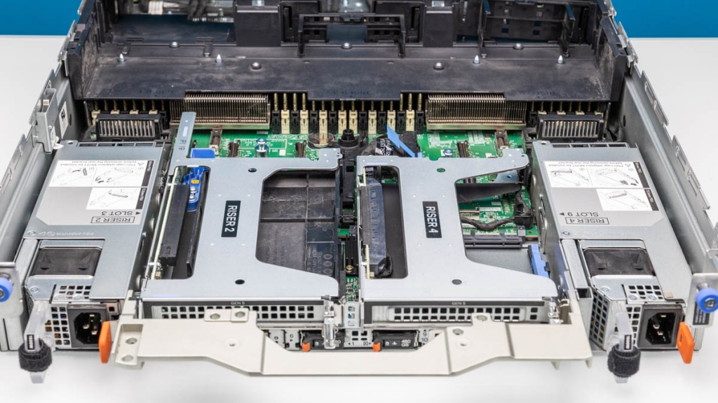 Dell-PowerEdge-R770-Rear-Bottom-Risers-copy (1).jpg